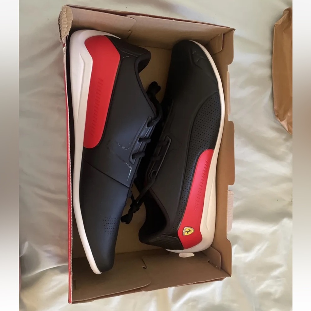 Puma Scuderia Ferrari Drift Cat 8 Black Rosso Corsa Mens US 14 Shoes